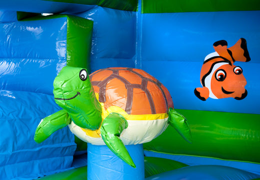 Compre um coberto castelo insuflável  tartaruga com vários obstáculos, um escorregador e um objeto 3D no telhado na JB Insufláveis Portugal. Encomende castelos insufláveis  ​​online na JB Insufláveis Portugal