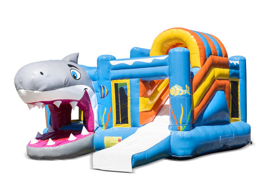 Compre um castelo insuflável multijogador aberto no tema tubarão tubarão com escorregador para crianças. Encomende castelos insufláveis ​​online na JB Insufláveis ​​Portugal