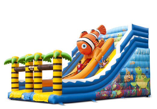 Slide inflável com o tema do mundo do mar com figuras 3D engraçadas e estampas coloridas para crianças. Ordene escorregadores infláveis ​​agora online em JB Insuflaveis Portugal
