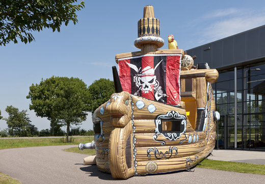 Obtenha seu slide de navio pirata inflável em uma forma impressionante com objetos 3D legais e impressões coloridas para crianças online agora. Ordene  escorregadores infláveis ​​na JB Insuflaveis Portugal