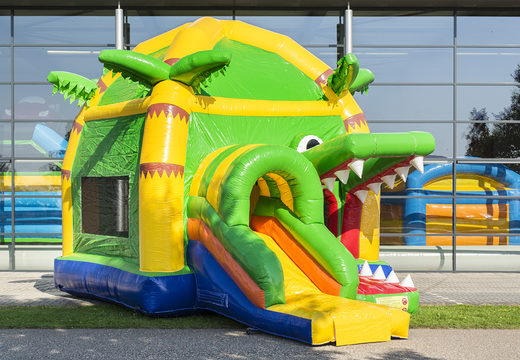 Encomende coberto castelo insuflável super maxifun com slide no tema crocodilo para crianças. Compre castelos insufláveis ​​online na JB Insufláveis Portugal