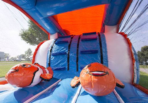 Compre uma pista de obstáculo inflável do mundo do mar de 8m com objetos 3D para crianças. Ordene pistas de obstáculos infláveis ​​agora online em JB Insuflaveis Portugal
