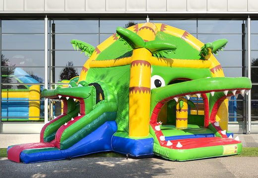 Compre um castelo insuflável super multiuso em um tema de crocodilo com escorregador para crianças. Encomende castelos insufláveis ​​online na JB Insufláveis Portugal