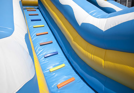 Slide inflável multiplay em um tema de golfinho com piscina, objeto 3D impressionante, cores frescas e o obstáculo 3D para crianças. Ordene escorregadores infláveis ​​agora online em JB Insuflaveis Portugal