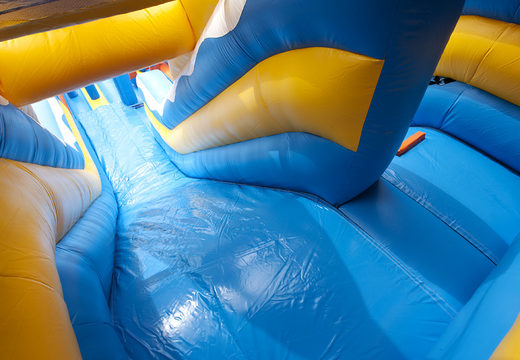 Grande escorregador inflável multifuncional com tema peixe-palhaço com piscina, objeto 3D impressionante, cores frescas e obstáculos 3D para crianças. Ordene escorregadores infláveis ​​agora online em JB Insuflaveis Portugal