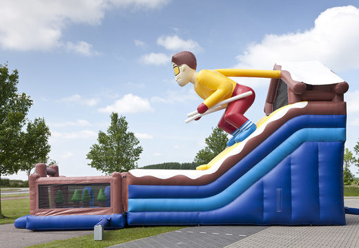 Slide inflável multifuncional no tema Ski com piscina, impressionante objeto 3D, cores frescas e obstáculos 3D para crianças. Ordene escorregadores infláveis ​​agora online em JB Insuflaveis Portugal