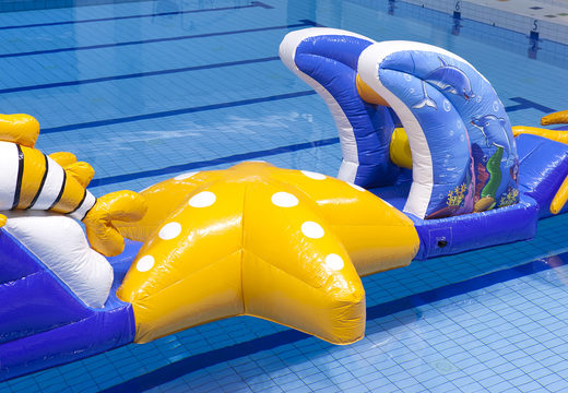O mundo subaquático exclusivo da pista de obstáculos é executado com objetos 3D divertidos para jovens e idosos. Compre jogos de sinuca infláveis ​​agora online na JB Insuflaveis Portugal