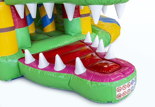 Encomende um castelo insuflável com tema de crocodilo com um slide para crianças. Compre castelos ​​insufláveis ​​online na JB Insufláveis ​​Portugal