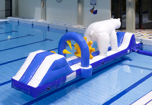 Encomende uma piscina inflável com o tema urso polar com os divertidos objetos 3D para jovens e idosos. Compre atrações aquáticas infláveis ​​online agora na JB Insuflaveis Portugal