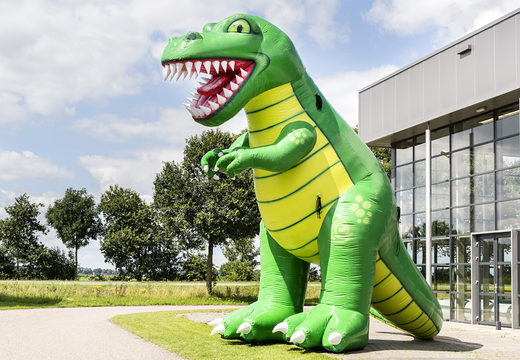 Encomende um dinossauro inflável de 6 metros de altura para crianças. Compre castelos insufláveis ​​agora online na JB Insuflaveis Portugal