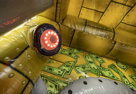 Encomende o inflável com o jogo interativo Ninja The Bank