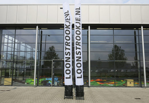 Os airdancer Loonslipje.nl personalizados na cor básica com logotipo são perfeitos para vários eventos. Encomende airdancers do ar sob medida na JB Insuflaveis Portugal