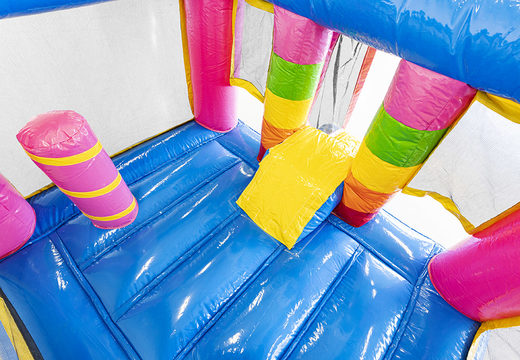 Pequeno castelo insuflável com slide em unicórnio temático para comprar para crianças. Castelos insufláveis à venda na JB Insufláveis Portugal