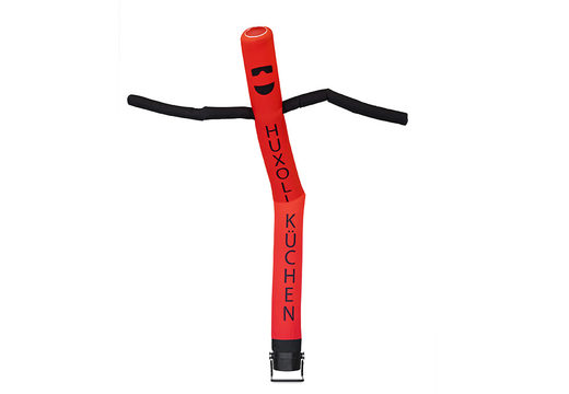 Compre online airdancer do céu Huxoli Küchen personalizada em vermelho com preto na JB Promotions. Airdancers insufláveis ​​promocionais em todas as formas e tamanhos na JB Insuflaveis Portugal