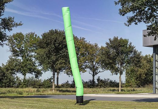 Compre airdancer insuflável ​​de 6m em verde limão online na JB Insuflaveis Portugal. Skydancers e skytubes padrão para qualquer evento estão disponíveis online
