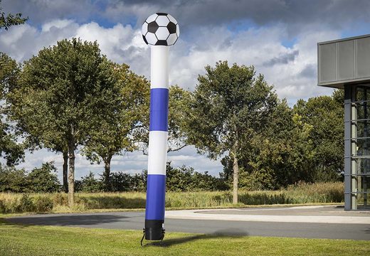 Encomende os skytube de 6m com bola 3D em azul e branco na JB Insuflaveis Portugal. Compre skytubes insufláveis ​​padrão para eventos esportivos