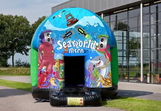 Vende-se uma discoteca castelo insuflável multi-temática de 4,5 metros no tema Seaworld para crianças. Encomende castelos insufláveis onlinena JB Insufláveis Portugal