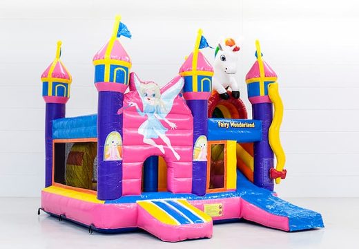 Castelo insuflável no tema do país das maravilhas das fadas com um slide para crianças. Compre castelos ​​insufláveis ​​online na JB Insufláveis ​​Portugal