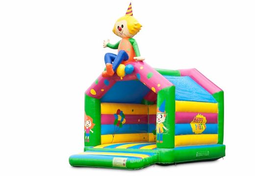 Compre um castelo insuflável de festa padrão em cores marcantes com um grande objeto 3D em cima para as crianças. Encomende castelos insufláveis ​​online na JB Insufláveis ​​Portugal