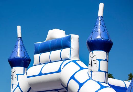 Ordene o castelo insuflável padrão do castelo azul com tema de cavaleiro para crianças. Compre castelos insufláveis ​​online na JB Insufláveis ​​Portugal