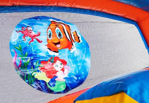 Multijogador seaworld castelo insuflável de slide splashy com um objeto 3D de nemo em cima para crianças em JB Insufláveis ​​Portugal. Compre castelos insufláveis online na JB Insufláveis ​​Portugal