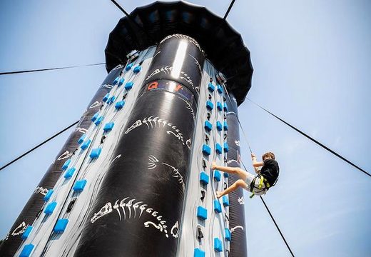 Encomende uma mega torre de escalada inflável única de 10 metros de altura para jovens e idosos. Compre torres de escalada infláveis ​​online agora na JB Insuflaveis Portugal