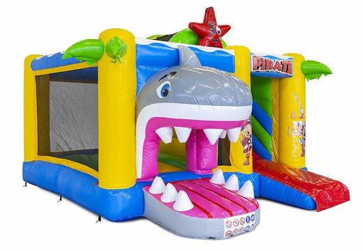 Encomende o segurança inflável com slide no tema pirata com tubarão 3d para crianças