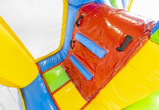 encomende almofada de ar inflável com slide no tema pirata para crianças