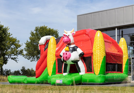 Compre castelo inflável multiplay com tema de fazenda com vaca para crianças