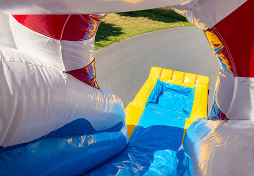 Almofada de ar inflável com seção de salto e slide de tema de pato de borracha para venda para crianças