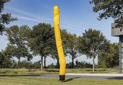 Compre airdancer insuflável ​​de 6 ou 8 metros em amarelo online na JB Insuflaveis Portugal. Skydancers e skytubes padrão para qualquer evento estão disponíveis online