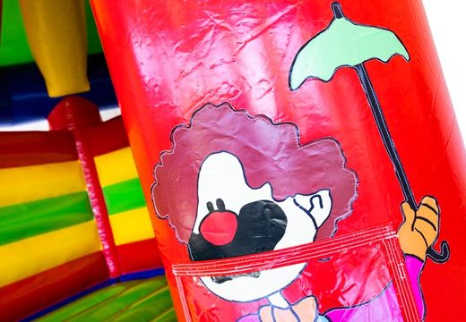 Compre um castelo inflável super coberto no tema circo carrossel para crianças. Compre castelo insuflável online na JB Inflatables Holanda